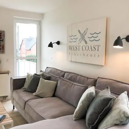 West Coast Apartment *